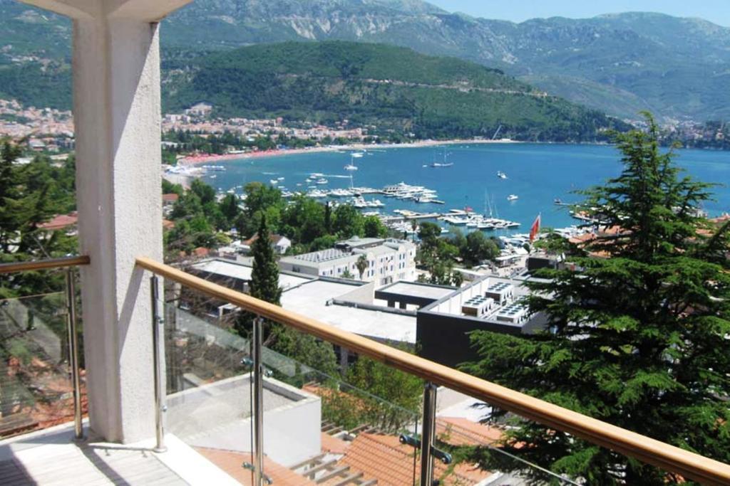 Apartments Vidikovac Budva Exteriör bild